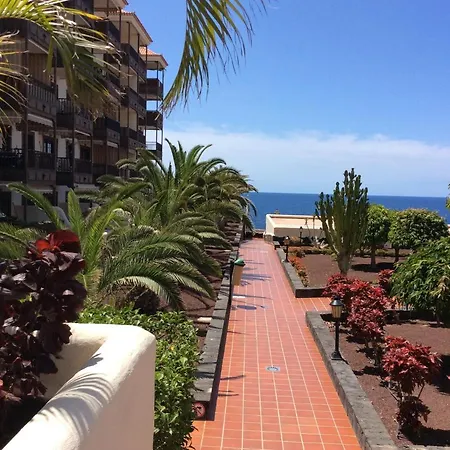 With Ocean Terrace Apartment